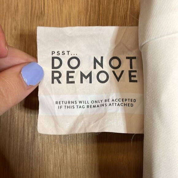 NWT Fame and Partners Ivory White wedding Gown Size 4 - Picture 4 of 10